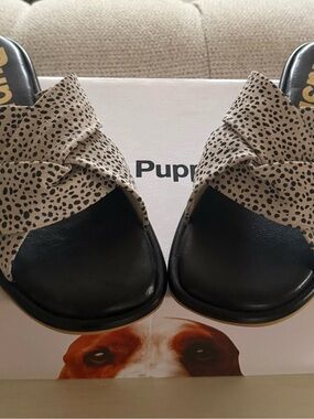 Snow Leopard Hush Puppy Emily Slides